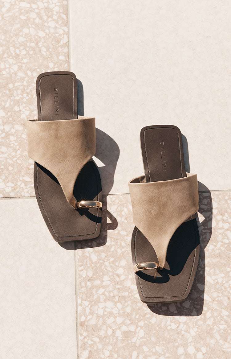 Billini Antonella Tan Slides